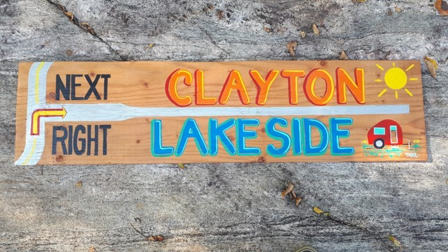 Clayton lakeside next right signage